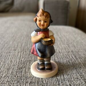Goebel girl figurine